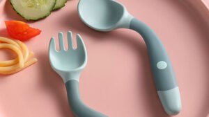 Silicone Spoon for Baby Utensils Set Auxiliary Food Toddler Learn To Eat Training Bendable Soft Fork Infant Children Tableware