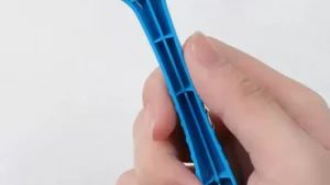Foot repair knife for scraping dead skin, a safe foot repair tool